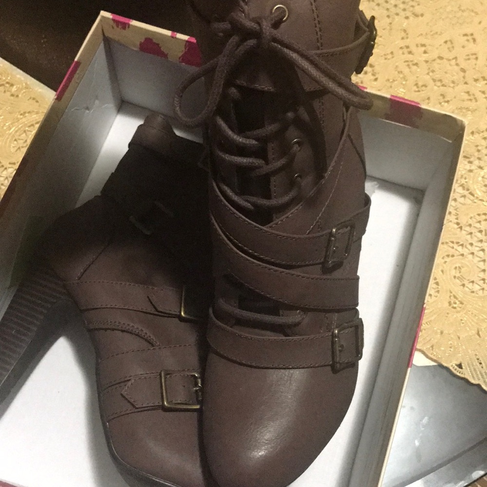 Booties - Picture 2 of 4
